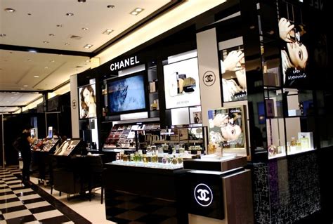 bloomingdales chanel nyc buying store|designer chanel bloomingdale's.